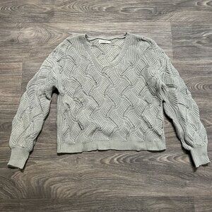 Moon & Madison Size Large Chunky Knit V-Neck Sweater Sage Green Balloon Sleeves